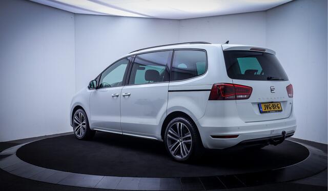 Seat ALHAMBRA 2.0TSI Dsg FR-INTENSE PANO | XENON | CAMERA | STOELVERW | ELEK SCHUIFDEUREN | NAVI | CARPLAY | CRUISE | AFN TREKHAAK | LMV 18''