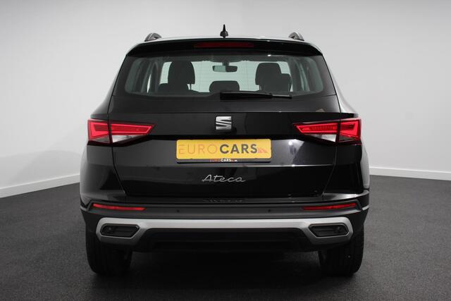 Seat ATECA 1.5 TSI DSG Style Nieuw type Demo! | Climate Control | Camera | Parkeer sensoren | Cruise control | DAB | Led | Lichtmetalen Velgen