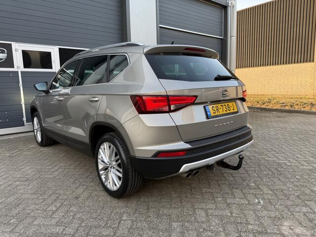 Seat ATECA 1.4 EcoTSI Xcellence Automaat BTW NAP Trekhaak Camera Carplay Le