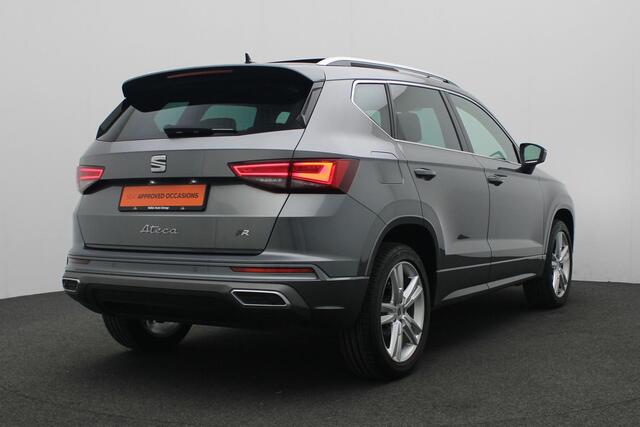 Seat ATECA 1.5 TSI 150 pk DSG FR Business Intense | Panoramadak | Trekhaak | Stoel-/achterbankverwarming | Achteruitrijcamera | Navigatie