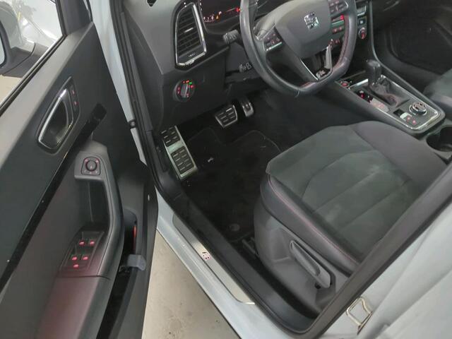 Seat ATECA 1.5 TSI 150pk FR Business Intense DSG / Panoramadak / Camera / Keyless / Elek. Achterklep