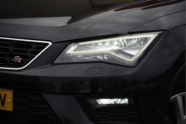Seat ATECA 1.5 TSI 150PK! FR Business Intense BJ2019 Lmv 18" | Led V+A | Pdc | Navi | Trekhaak | Elek. achterklep | 360° Camera | App-Connect | Beats Audio | Virtual cockpit | Climate control | Cruise control | Sportstoelen | Verwarmde voorstoelen | Zwarte hemel