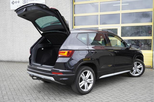 Seat ATECA 1.5 TSI 150PK! FR Business Intense BJ2019 Lmv 18" | Led V+A | Pdc | Navi | Trekhaak | Elek. achterklep | 360° Camera | App-Connect | Beats Audio | Virtual cockpit | Climate control | Cruise control | Sportstoelen | Verwarmde voorstoelen | Zwarte hemel