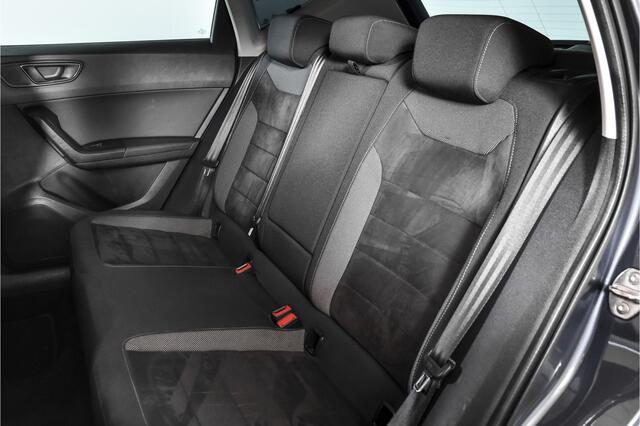 Seat ATECA 1.0 EcoTSI 115 PK Style Business Intense (Orig. NL) | Adapt.Cruise | Camera | PDC | NAV + App.Connect | Auto.Airco | LED | LM 18" |