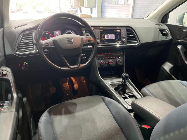 Seat ATECA 1.0 EcoTSI Style Business Intense | Trekhaak | Stoelverwarming | PDC V+A | Elektrische Achterklep