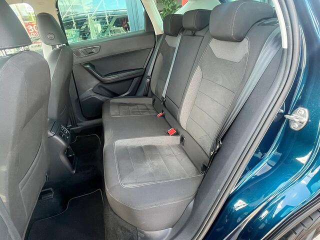 Seat ATECA 1.5 TSI Style Business Intense DSG-7 Automaat / Full led / Zwenkbare Trekhaak / Camera /