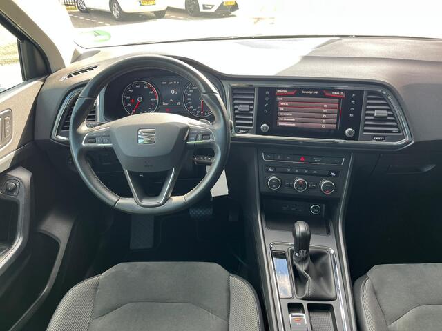 Seat ATECA 1.5 TSI Style Business Intense DSG-7 Automaat / Full led / Zwenkbare Trekhaak / Camera /