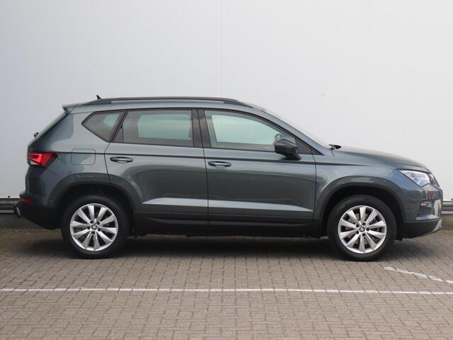 Seat ATECA 1.4 EcoTSI Style Business Intense | Trekhaak | Camera | Navigatie | Elektrische klep | Cruise control |