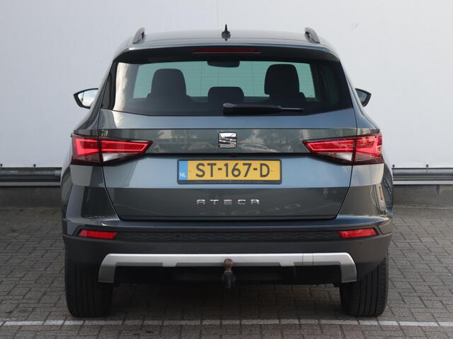 Seat ATECA 1.4 EcoTSI Style Business Intense | Trekhaak | Camera | Navigatie | Elektrische klep | Cruise control |