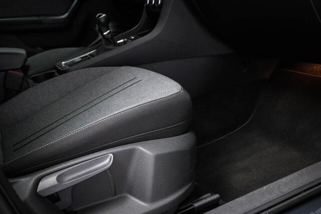 Seat ATECA 1.5 TSI Style Business Intense | WINTER PACK | STOELVERWARMING | DAB | CAMERA