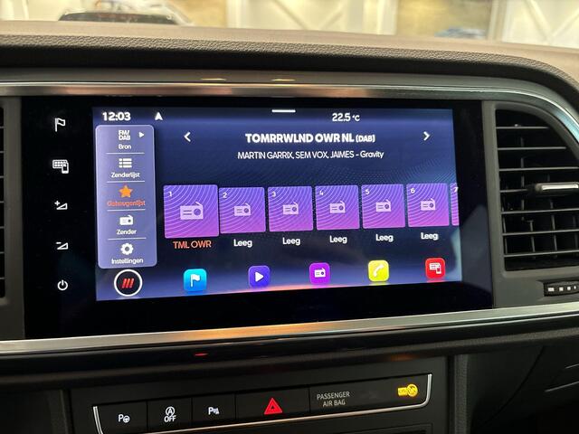 Seat ATECA 1.5 Tsi 150pk DSG Style Business Intense · Camera · Beats Audio · Apple/Android Car Play · Navi · P-Sensoren · Park Assist · Cruise Control · 17'' Inch ·