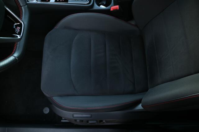 Seat ATECA 1.5 TSI FR | Beats! | Panorama! | Trekhaak! |