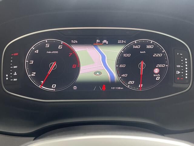Seat ATECA 1.5 TSI Xperience Business Intense/ Electr. Trekhaak / Navigatie / Camera