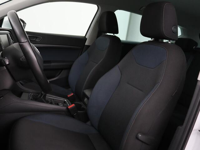 Seat ATECA 1.4 TSI Style | Trekhaak | Stoelverwarming | Carplay | Parkeerhulp | Climate control | Cruise control | Bluetooth