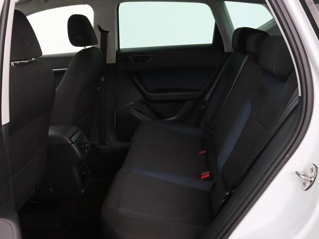 Seat ATECA 1.4 TSI Style | Trekhaak | Stoelverwarming | Carplay | Parkeerhulp | Climate control | Cruise control | Bluetooth