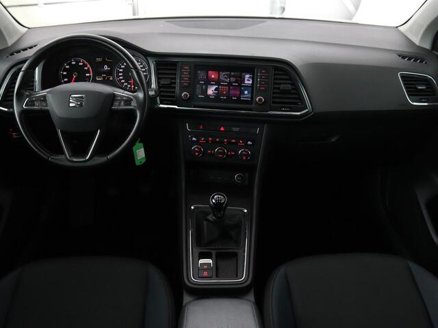 Seat ATECA 1.4 TSI Style | Trekhaak | Stoelverwarming | Carplay | Parkeerhulp | Climate control | Cruise control | Bluetooth
