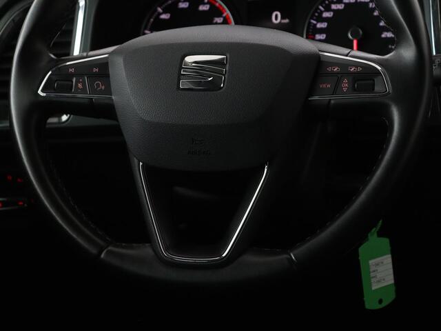 Seat ATECA 1.4 TSI Style | Trekhaak | Stoelverwarming | Carplay | Parkeerhulp | Climate control | Cruise control | Bluetooth