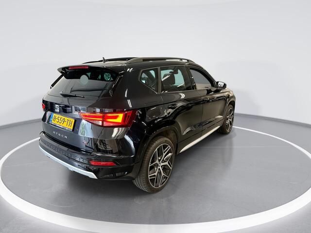 Seat ATECA 1.5 Tsi 150pk DSG FR Business Intense · Apple/Android Car Play · Panoramadak · Elek. Trekhaak · 360 Camera · Keyless · Navi · 19'' Inch ·