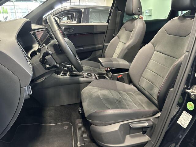 Seat ATECA 1.5 Tsi 150pk DSG FR Business Intense · Apple/Android Car Play · Panoramadak · Elek. Trekhaak · 360 Camera · Keyless · Navi · 19'' Inch ·