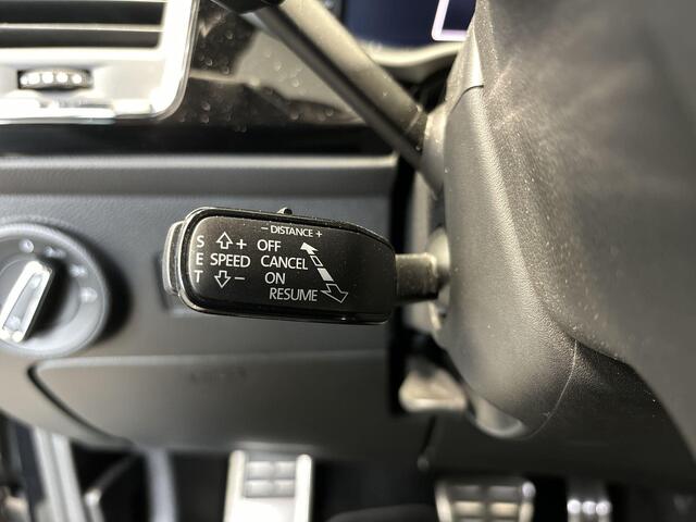 Seat ATECA 1.5 Tsi 150pk DSG FR Business Intense · Apple/Android Car Play · Panoramadak · Elek. Trekhaak · 360 Camera · Keyless · Navi · 19'' Inch ·