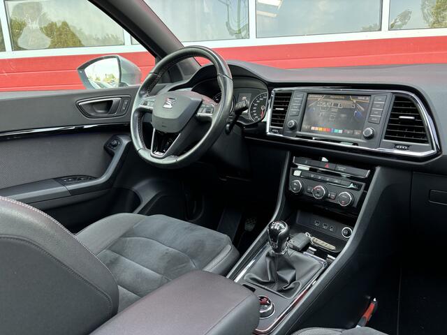 Seat ATECA 1.4 EcoTSI Xcellence PANORAMADAK / FULL LED / CAMERA / SFEER / KEYLESS / NAVI / CLIMA / PDC / NL-AUTO