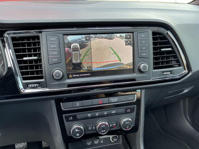 Seat ATECA 1.4 EcoTSI Xcellence PANORAMADAK / FULL LED / CAMERA / SFEER / KEYLESS / NAVI / CLIMA / PDC / NL-AUTO