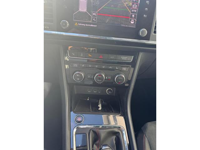 Seat ATECA 1.5 TSI FR Business Intense, Panoramadak,