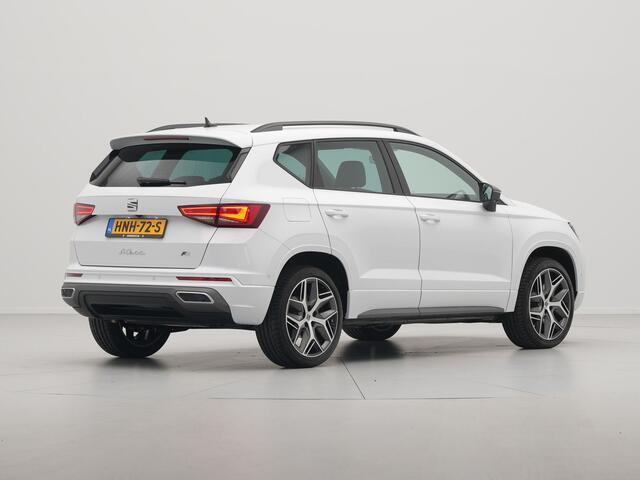 Seat ATECA 1.5 TSI 150pk DSG FR Business Intense Navigatie Stoel/Stuurverwarming Camera Trekhaak Digital Cockpit Side Assist 221