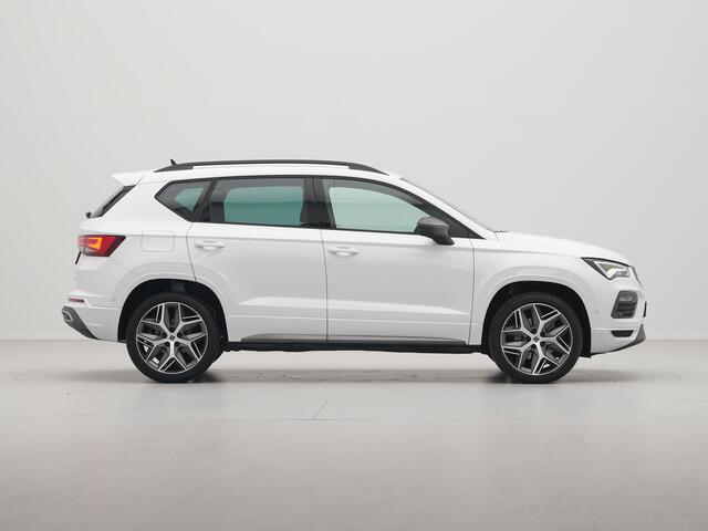 Seat ATECA 1.5 TSI 150pk DSG FR Business Intense Navigatie Stoel/Stuurverwarming Camera Trekhaak Digital Cockpit Side Assist 221