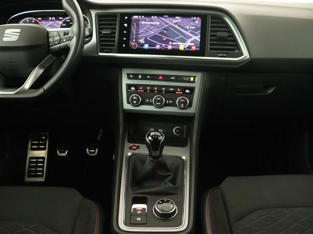 Seat ATECA 1.5 TSI FR Business Intense | Trekhaak | Achteruitrijcamera | Sfeerverlichting | Navigatie | Carplay | Stoelverwarming | Full-LED koplampen | LMV 18