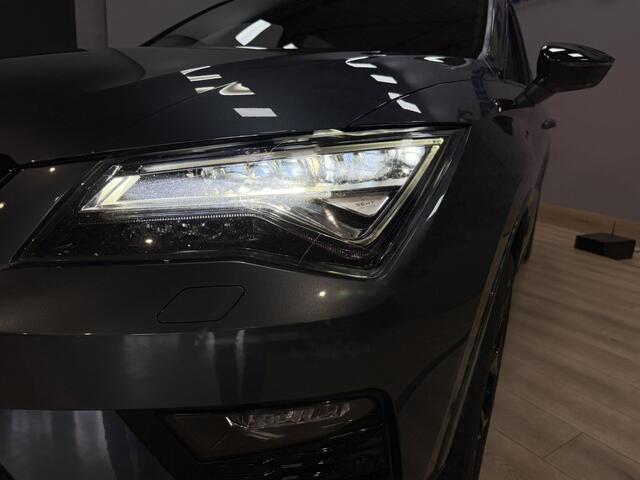 Seat ATECA 1.5 TSI FR Business Intense Black Airco ECC | Cruise Control | Stoel Verwarming | Sfeer | 360 Camera | Isofix | NAP