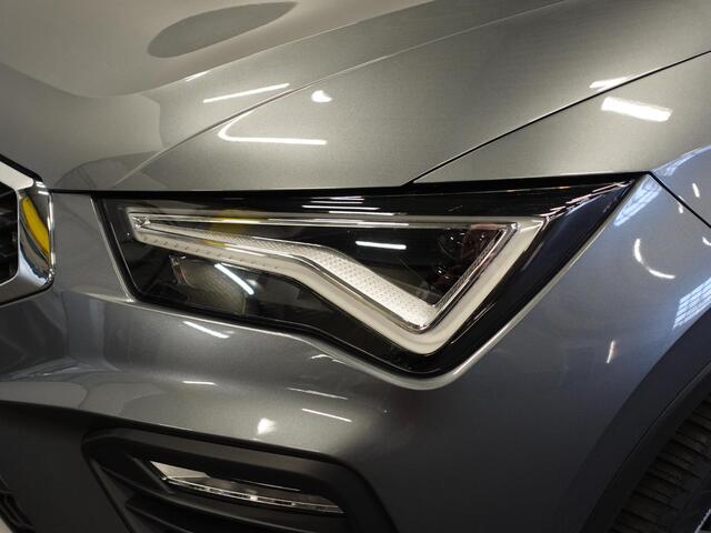Seat ATECA 1.5 TSI Style Business Intense Airco Cruise Control Navi Virtual Cockpit Privacy Glass PDC VA Camera