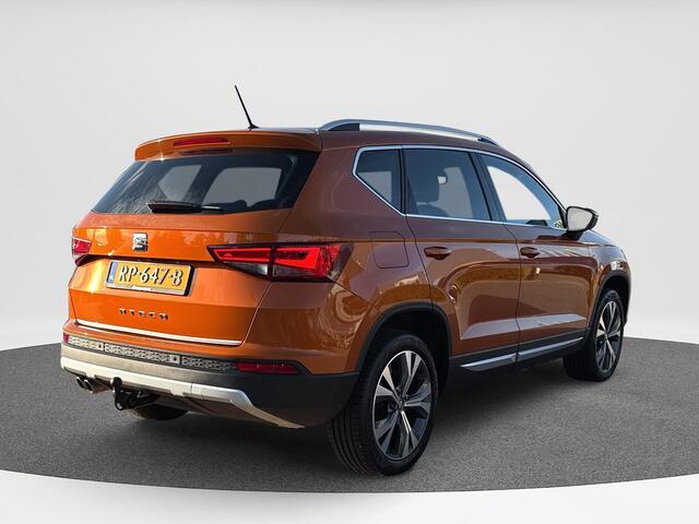 Seat ATECA 1.4 EcoTSI Xcellence | Trekhaak | Pano | A. cam |