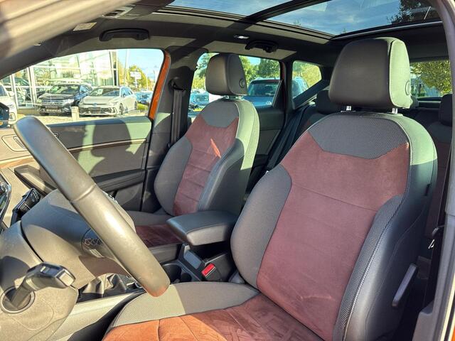 Seat ATECA 1.4 EcoTSI Xcellence | Trekhaak | Pano | A. cam |