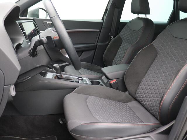Seat ATECA 1.5 TSI FR Business Intense 150PK DSG Panoramadak, virtual cockpit, park assist, elek. achterklep, voorruit/stuur/stoelverwarming, 19'' lichtmetaal