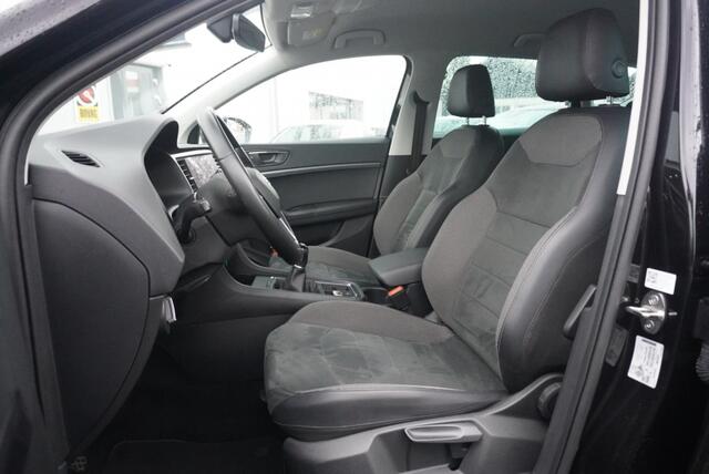 Seat ATECA 1.0 EcoTSI St BnsInt Virtual Cockpit | Navigatie | Camera | Led