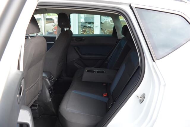 Seat ATECA 1.5 TSI Business Intense | Trekhaak | Clima | CarPlay | Navi | PDC V+A |