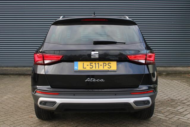 Seat ATECA 1.5 TSI Style Business Intense Elek-Trekhaak Leer/Alcantara CarPlay Camera
