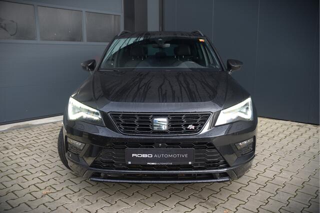 Seat ATECA 2.0 EcoTSI FR 4DRIVE | Panoramadak | Stoelverwarming | Keyless | 360 Camera | Standkachel | Navigatie | Apple Carplay | Trekhaak | Elektrische Stoel | Adaptive Cruise Control | Seat Sound | Adaptief Onderstel | D
