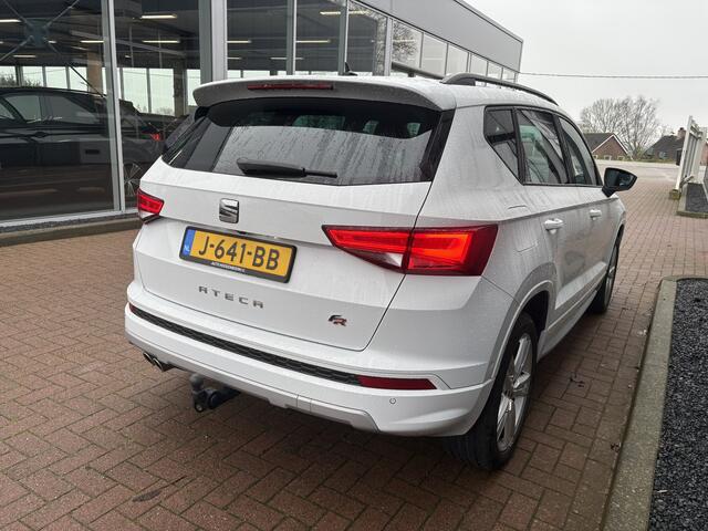 Seat ATECA 1.5 TSi DSG FR Business Intense CAMERA/KEYLESS/CARPLAY/PDC/TREKH.WEGKLAPBAAR