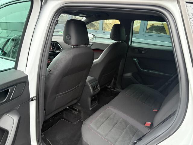 Seat ATECA 1.5 TSi DSG FR Business Intense CAMERA/KEYLESS/CARPLAY/PDC/TREKH.WEGKLAPBAAR