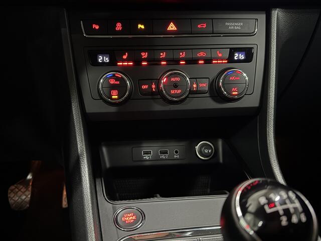 Seat ATECA 1.0 EcoTSI Style Business Intense METALLIC KEYLESS CAMERA TREKHAAK