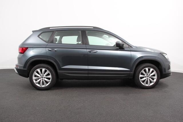 Seat ATECA 1.5 TSI 150pk DSG Style | Navigatie | Apple Carplay/Android Auto | Adaptive Cruise Control | Parkeersensor achter | Camera | Stoel-en stuurverwarming | Virtual Cockpit | Climate Control | Ledverlichting voor