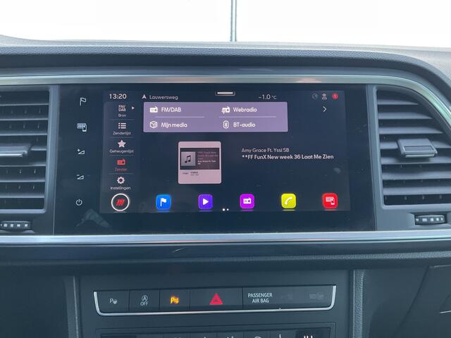 Seat ATECA 1.5 TSI Style Stoelverw. Carplay Trekhaak Business Intense