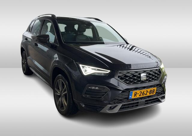 Seat ATECA 1.5 TSI Xperience Business Intense / Trekhaak / Panoramadak / Camera / Virtual Cockpit / CarPlay / 18'' / Keyless / Rijstrooksensor / Navigatie / LED / DAB / Stuur+Stoelverwarming / ACC