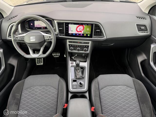 Seat ATECA 1.5 TSI Xperience Business Intense / Trekhaak / Panoramadak / Camera / Virtual Cockpit / CarPlay / 18'' / Keyless / Rijstrooksensor / Navigatie / LED / DAB / Stuur+Stoelverwarming / ACC