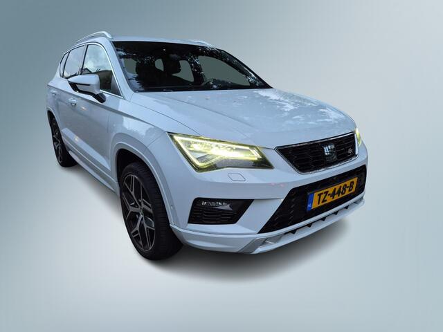 Seat ATECA 1.5 TSI FR Business Intense Panorama Navigatie 360 Camera Beats Carplay Stoelverwarming PS