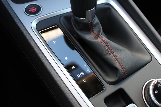 Seat ATECA 1.5 TSI FR 150PK |KEYLESS|STUURWIELVERWARMING|CAMERA|LED|