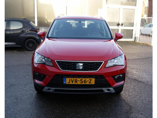 Seat ATECA 1.0 EcoTSI Style Business Intense Navi,Clima,Pdc,Cruise,Eleckt achterklep,RIJKLAARPRIJS!!