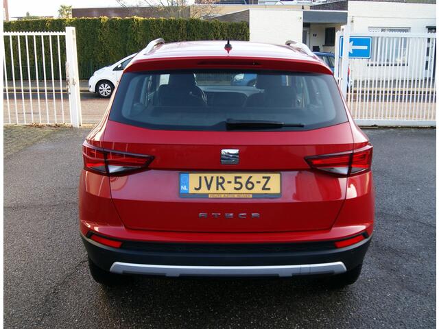 Seat ATECA 1.0 EcoTSI Style Business Intense Navi,Clima,Pdc,Cruise,Eleckt achterklep,RIJKLAARPRIJS!!